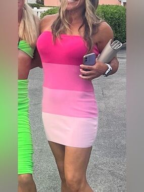 Superdown Pink Ombre Bodycon Mini Dress